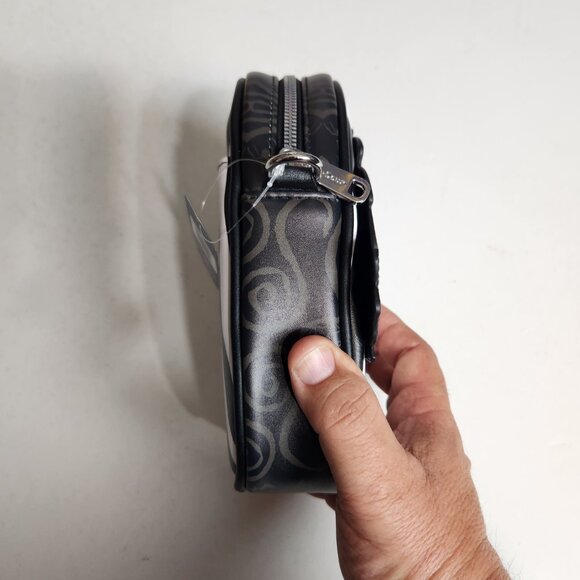 NWT Buckle Down Horror Movie Vegan Leather Beetlejuice Chibi Mini Crossbody Bag - Picture 8 of 16